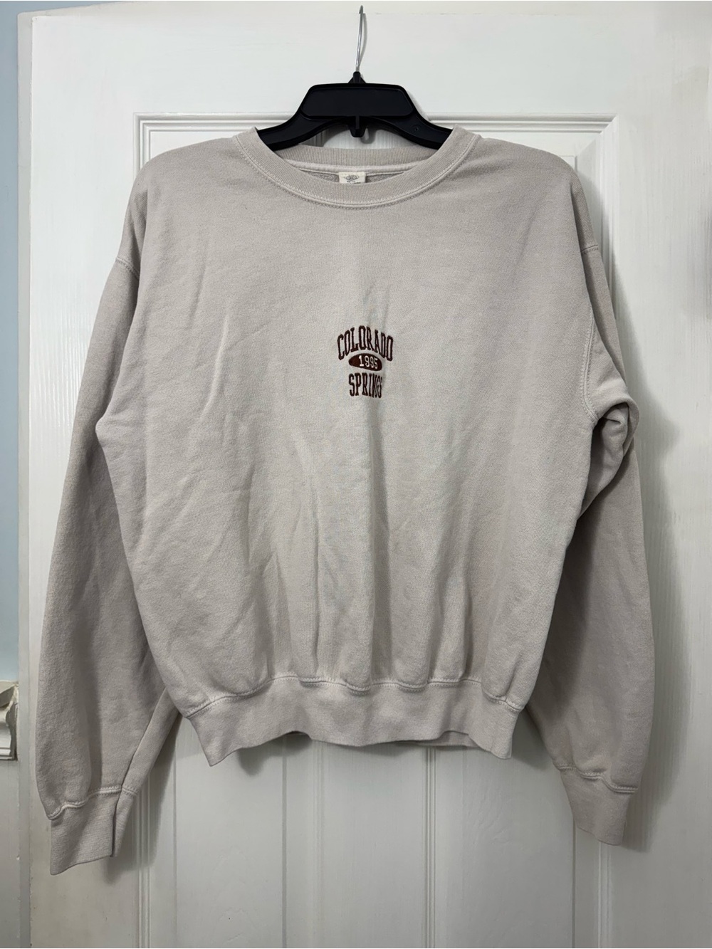 Urban Outfitters Cream Colorado Spring Crewneck Sweatshirt